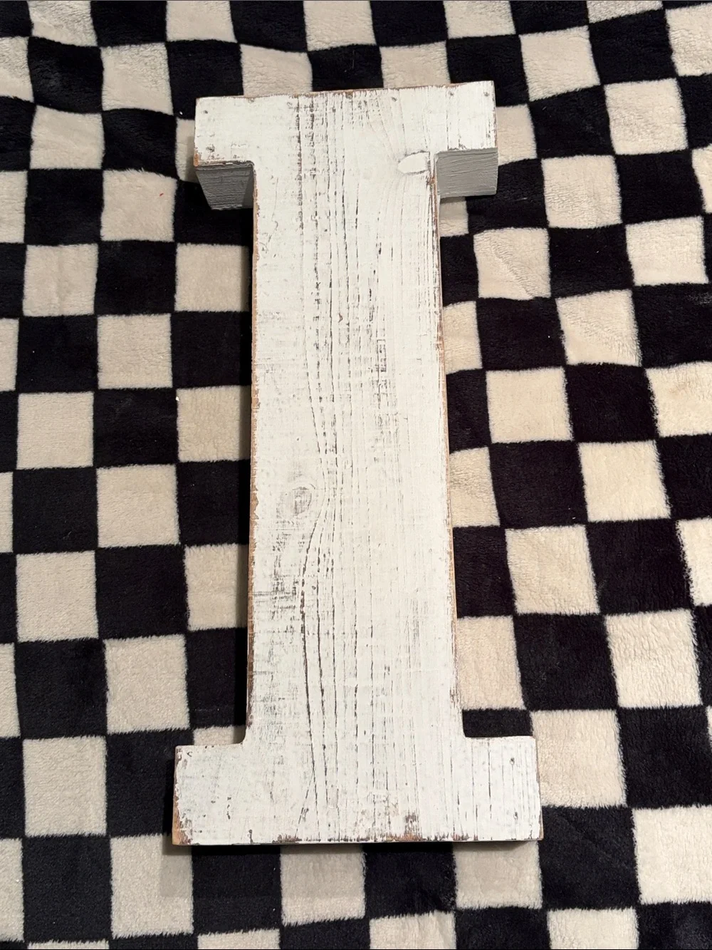 Hobby Lobby White Wooden Letter I Wall Decor